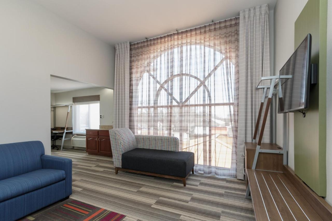 Suite with View - Non-Smoking at Holiday Inn Express Hotel & Suites South Bend by IHG
