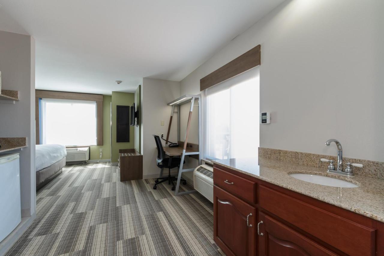 Suite with View - Non-Smoking at Holiday Inn Express Hotel & Suites South Bend by IHG