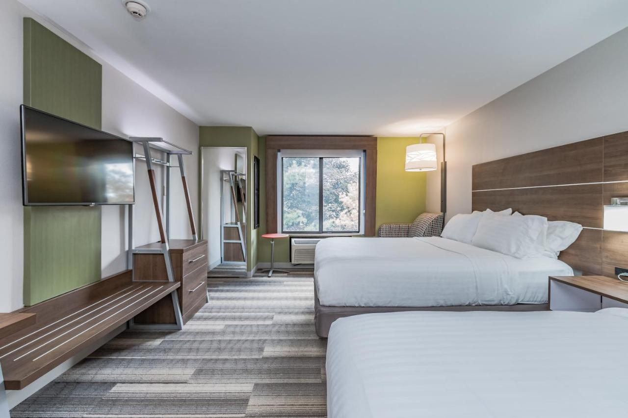 Queen Room with Two Queen Beds - Non-Smoking at Holiday Inn Express Hotel & Suites South Bend by IHG