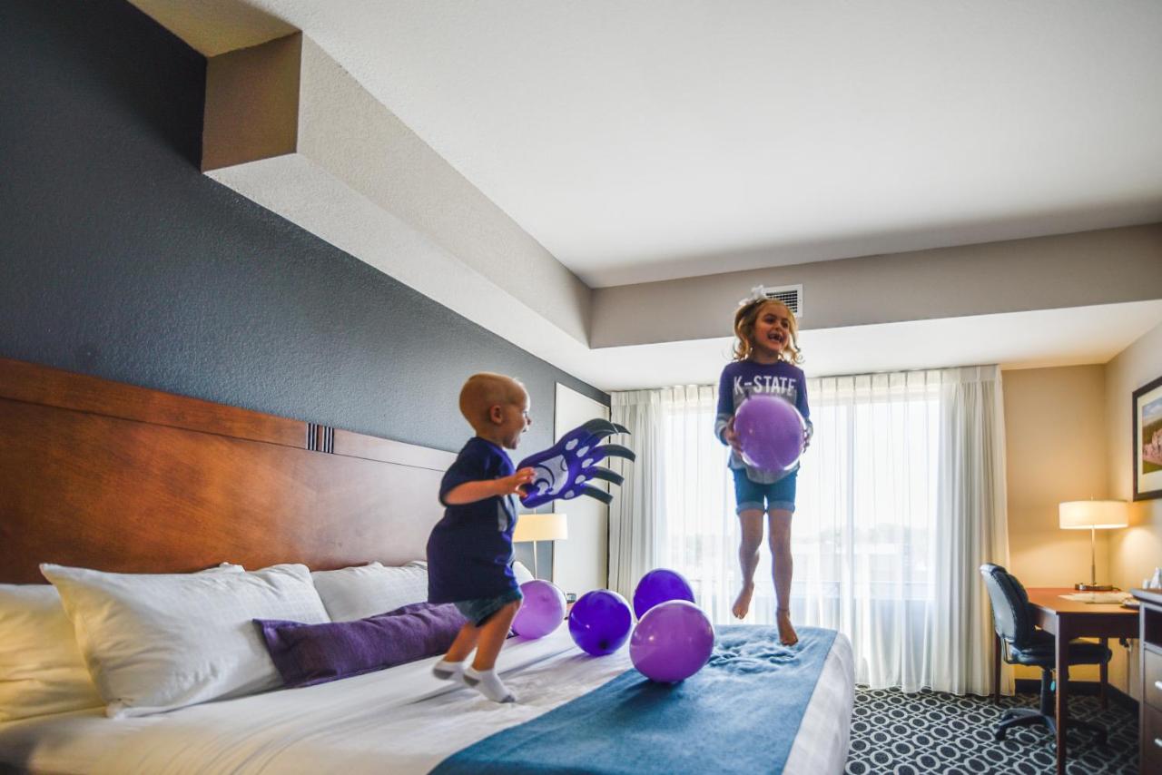 King Suite at Bluemont Hotel