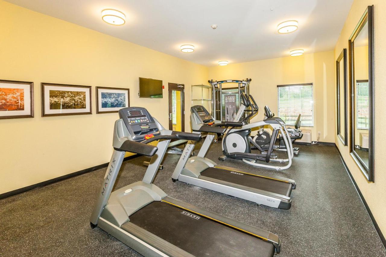 | Staybridge Suites Knoxville-West