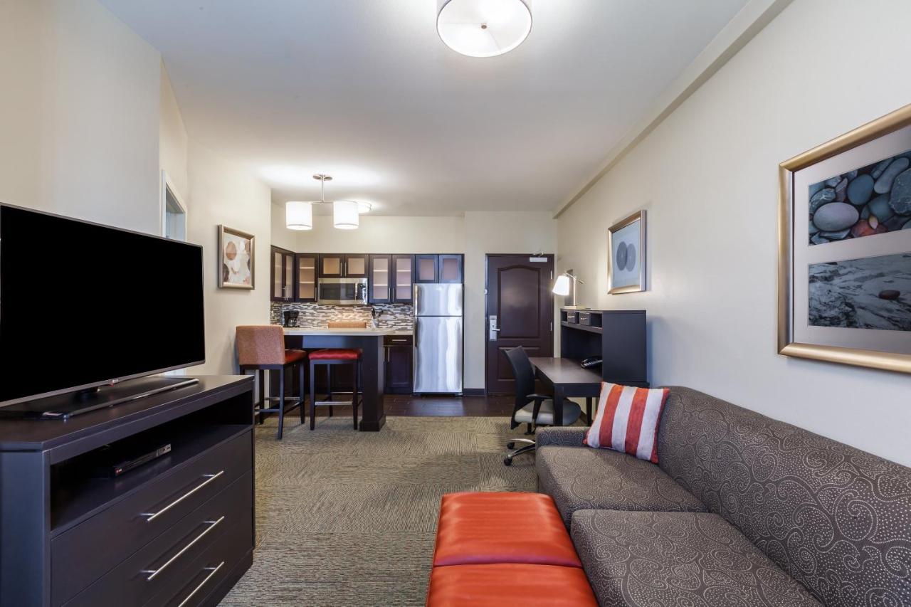 King Room - Hearing Accessible - Roll-in Shower at Staybridge Suites Fort Worth - Fossil Creek by IHG