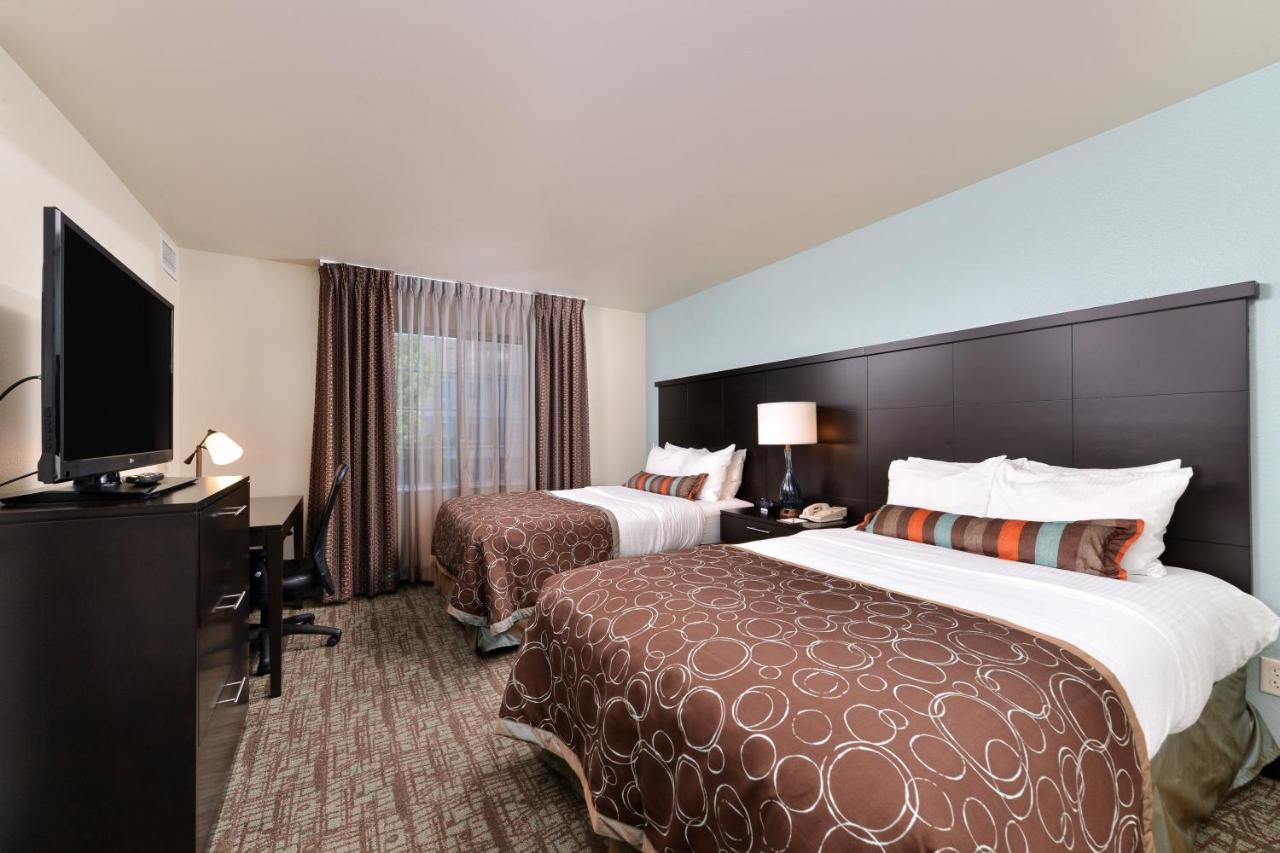 One-Bedroom Double Suite with Two Double Beds - Non-Smoking at Staybridge Suites Sioux Falls by IHG