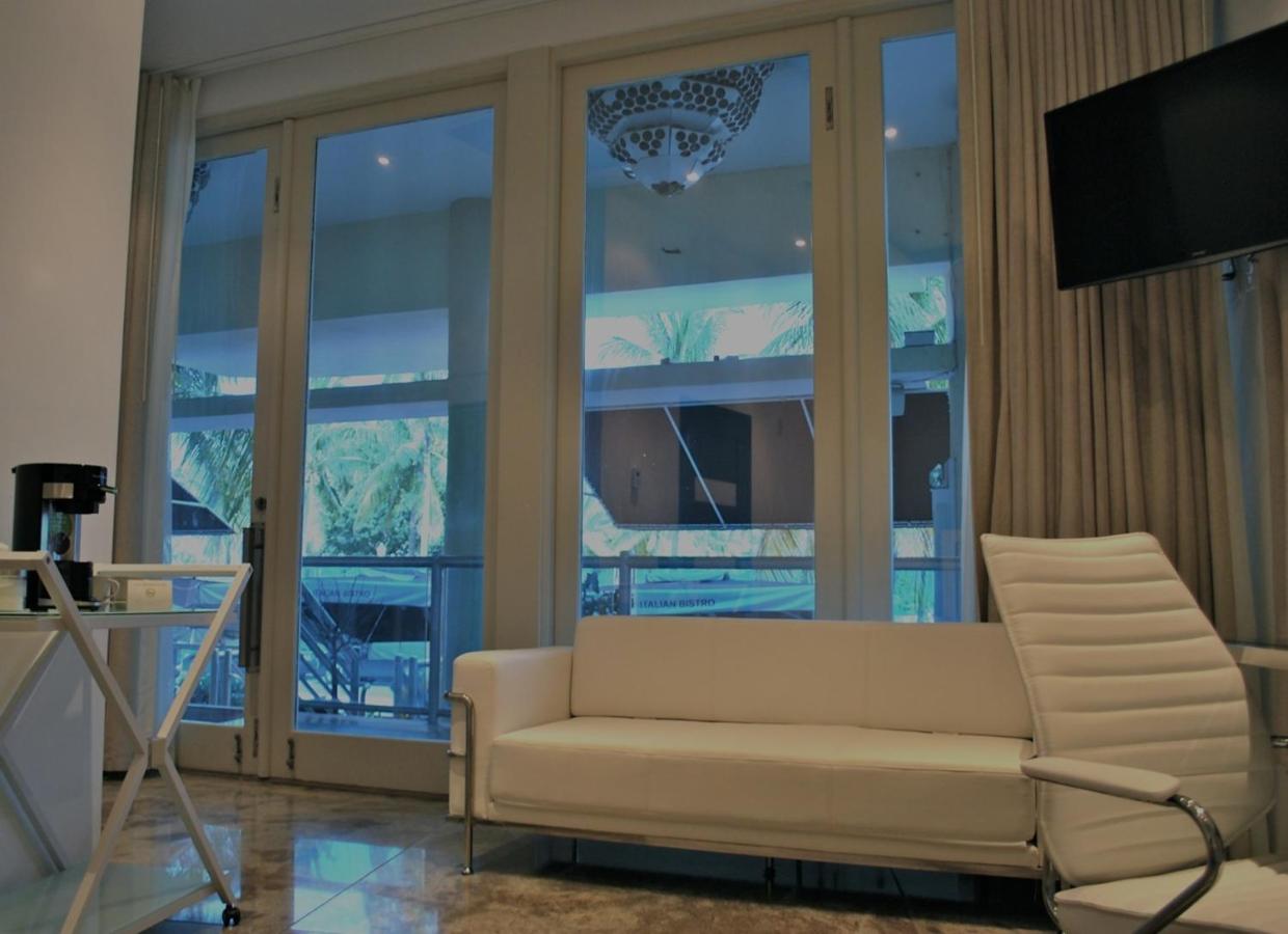 Deluxe Studio with Ocean View at The Fritz Hotel