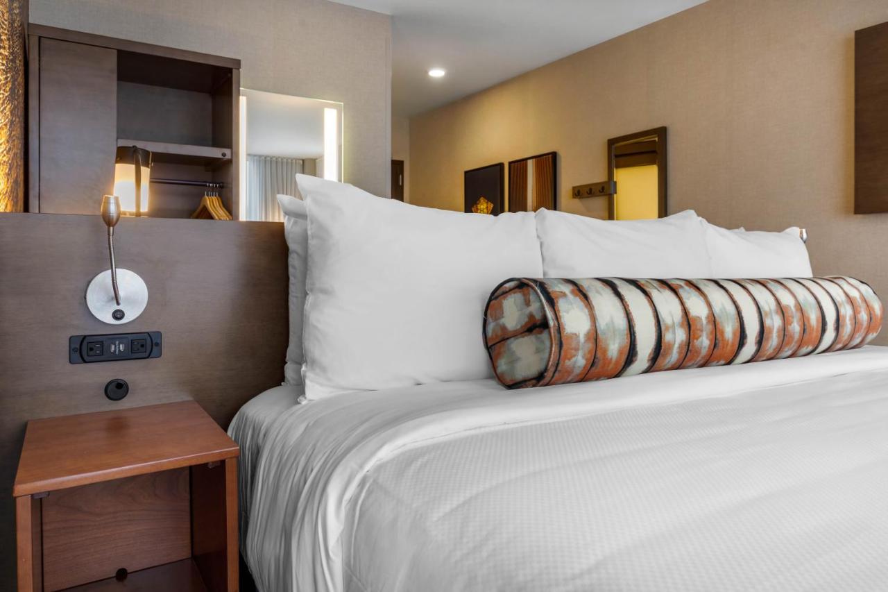 King Room - Non-Smoking at Cambria Hotel Omaha Downtown