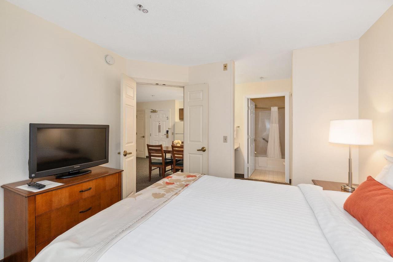 Two-Bedroom Suite at Residences at Daniel Webster