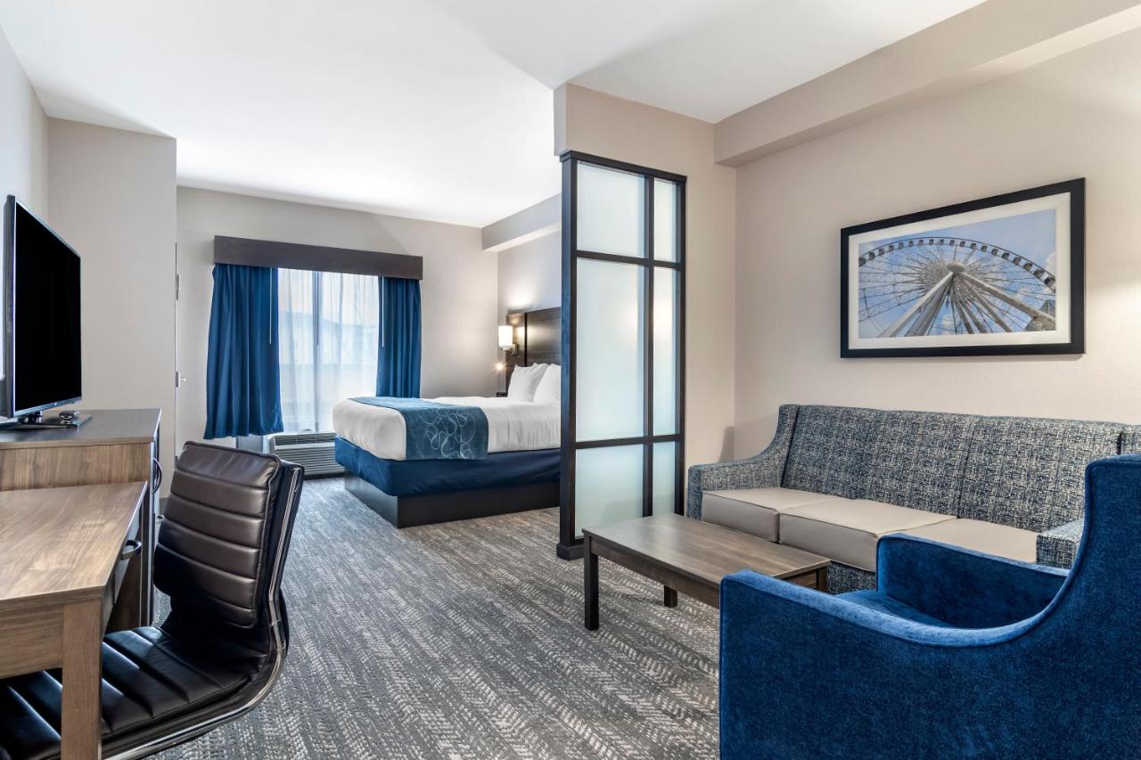 King Suite - Non-Smoking at Comfort Suites McDonough Atlanta South