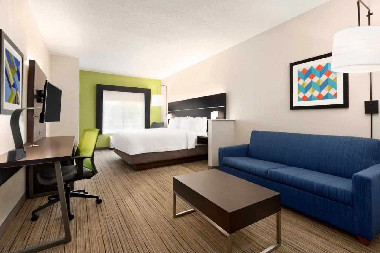 King Suite with Sofa Bed - Non-Smoking at Holiday Inn Express & Suites Shawnee by IHG