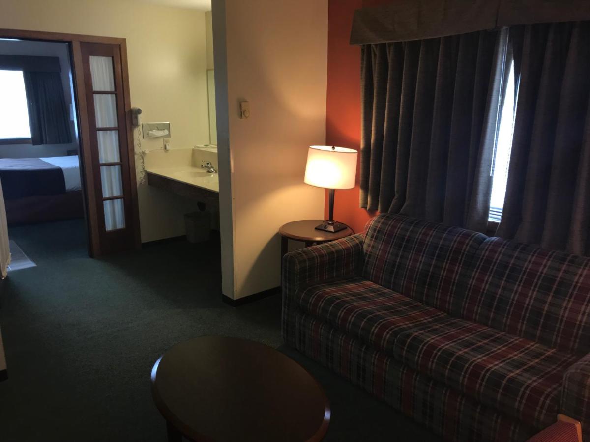 Deluxe One-Bedroom King Suite - Non-Smoking at AmericInn by Wyndham Blackduck