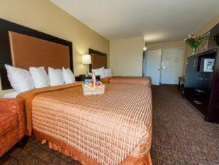 Room #43863932 at Best Western Escondido Hotel