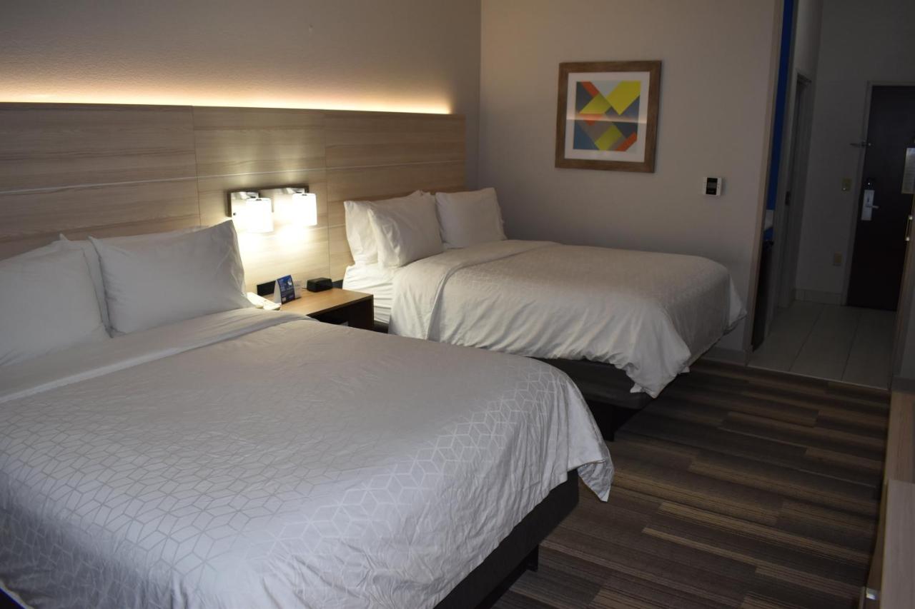 Queen Room with Two Queen Beds - Non-Smoking at Holiday Inn Express & Suites McPherson by IHG