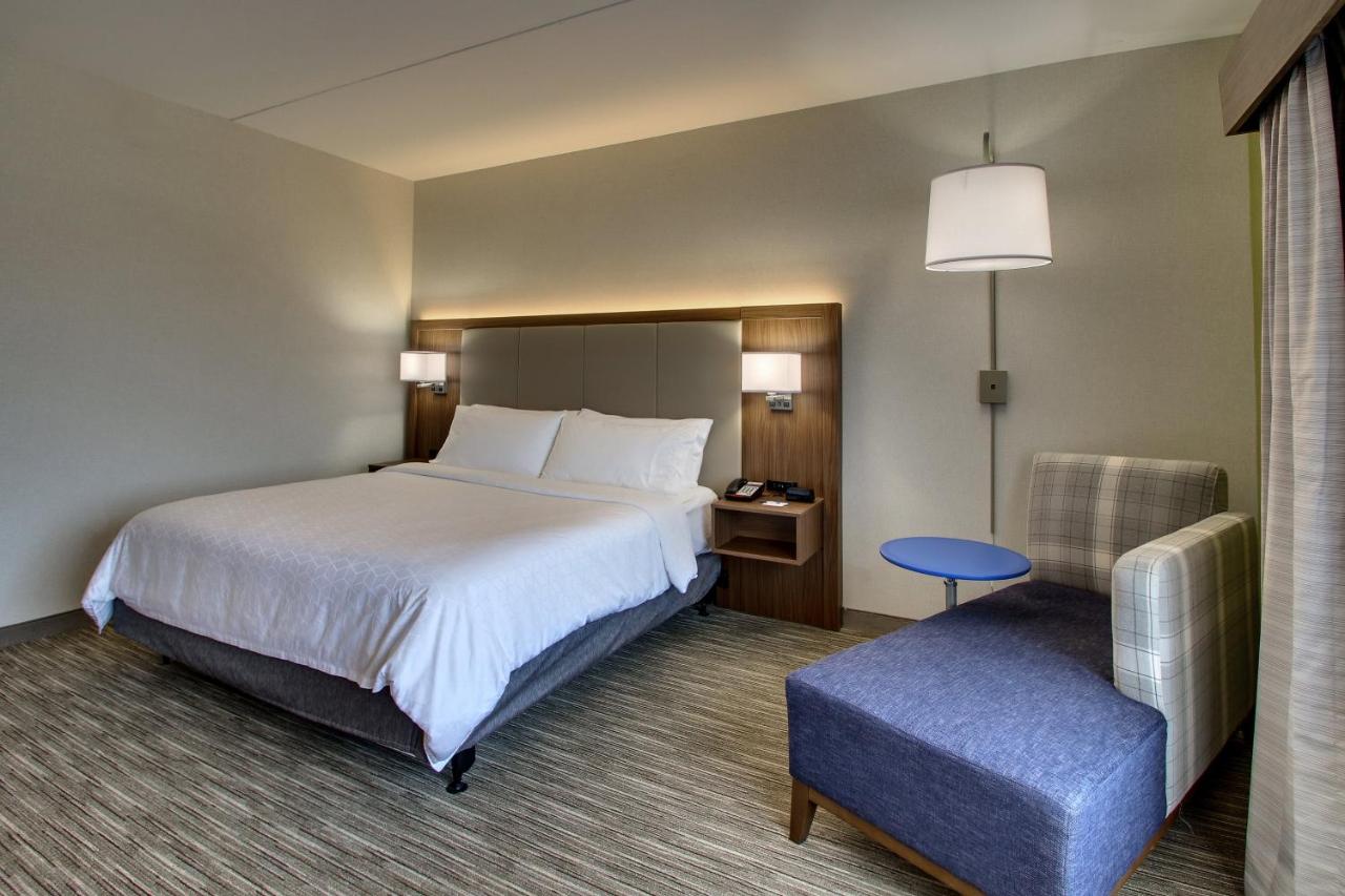 King Room - Non-Smoking at Holiday Inn Express & Suites Troy by IHG