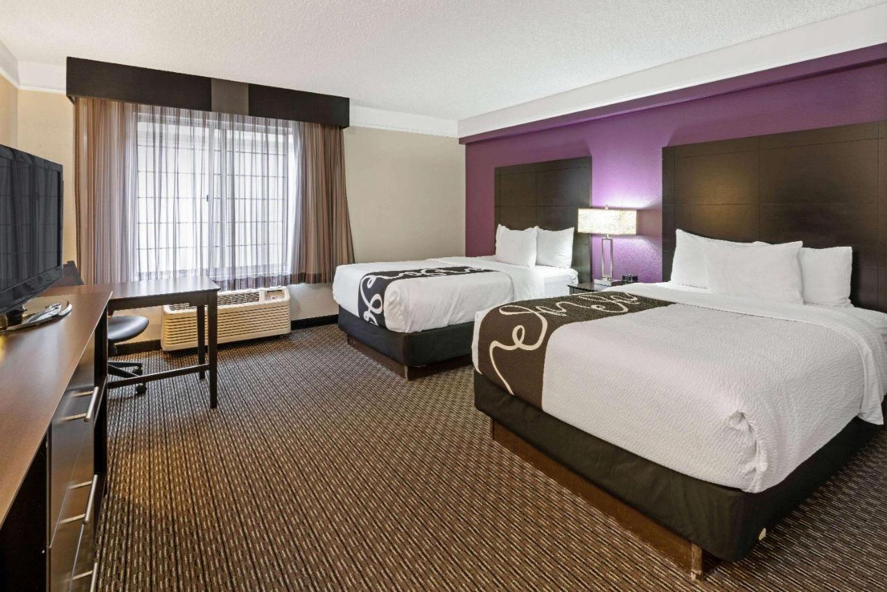 Double Room with Two Double Beds - Disability Access at La Quinta Inn & Suites by Wyndham Phoenix Scottsdale