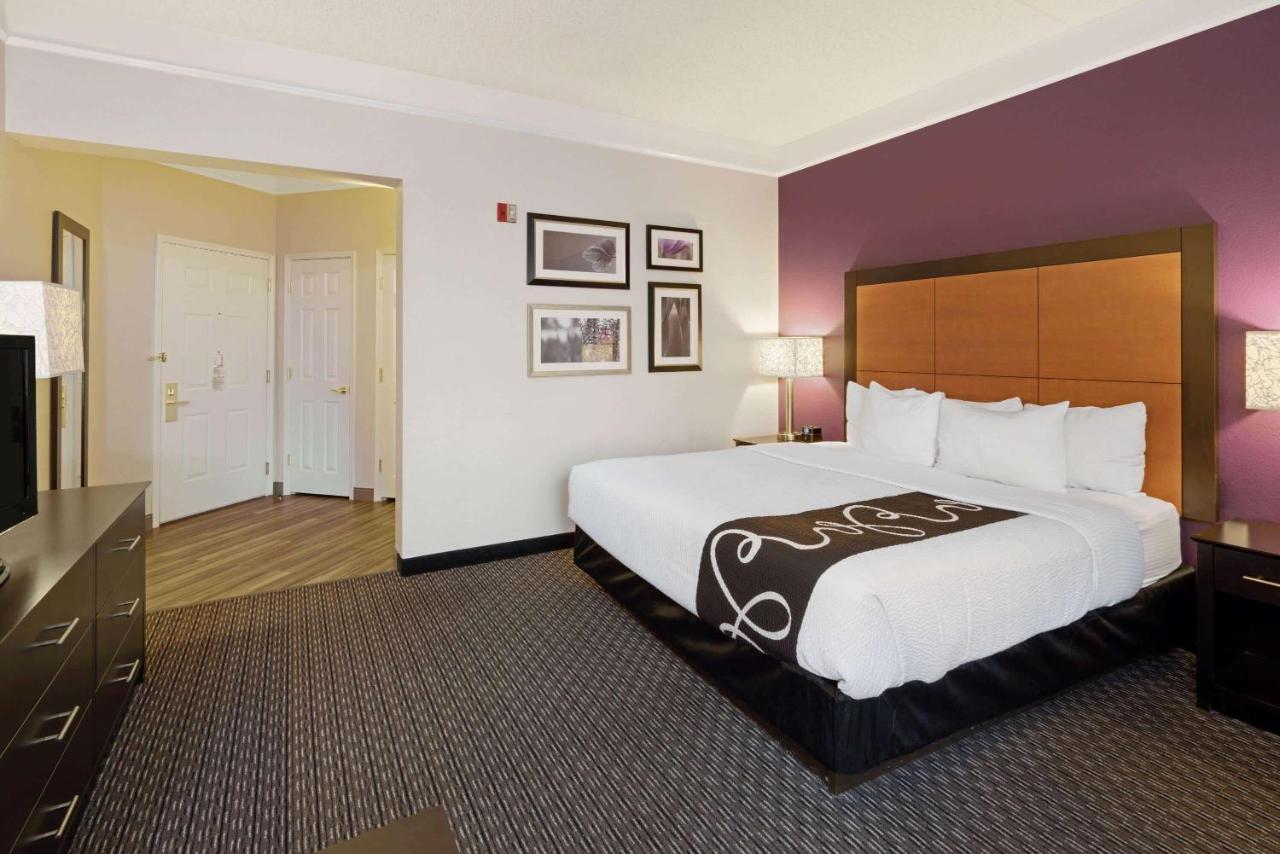 King Room - Disability Access at La Quinta Inn & Suites by Wyndham Phoenix Scottsdale