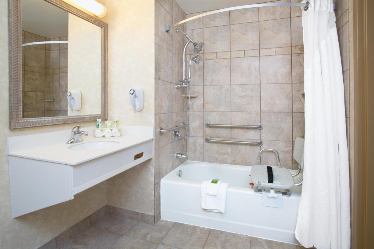 King Room - Disability Access/Hearing Accessible at Holiday Inn Express & Suites Minot by IHG
