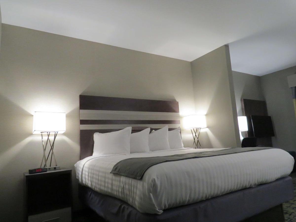  | Best Western Plus Erie Inn & Suites