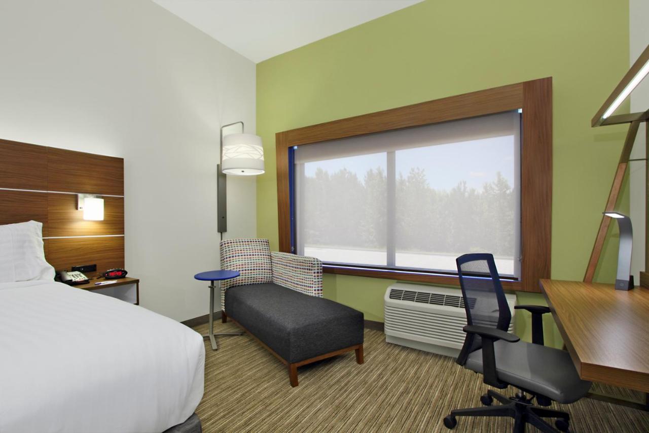King Room - Hearing Accessible at Holiday Inn Express Jasper, an IHG Hotel