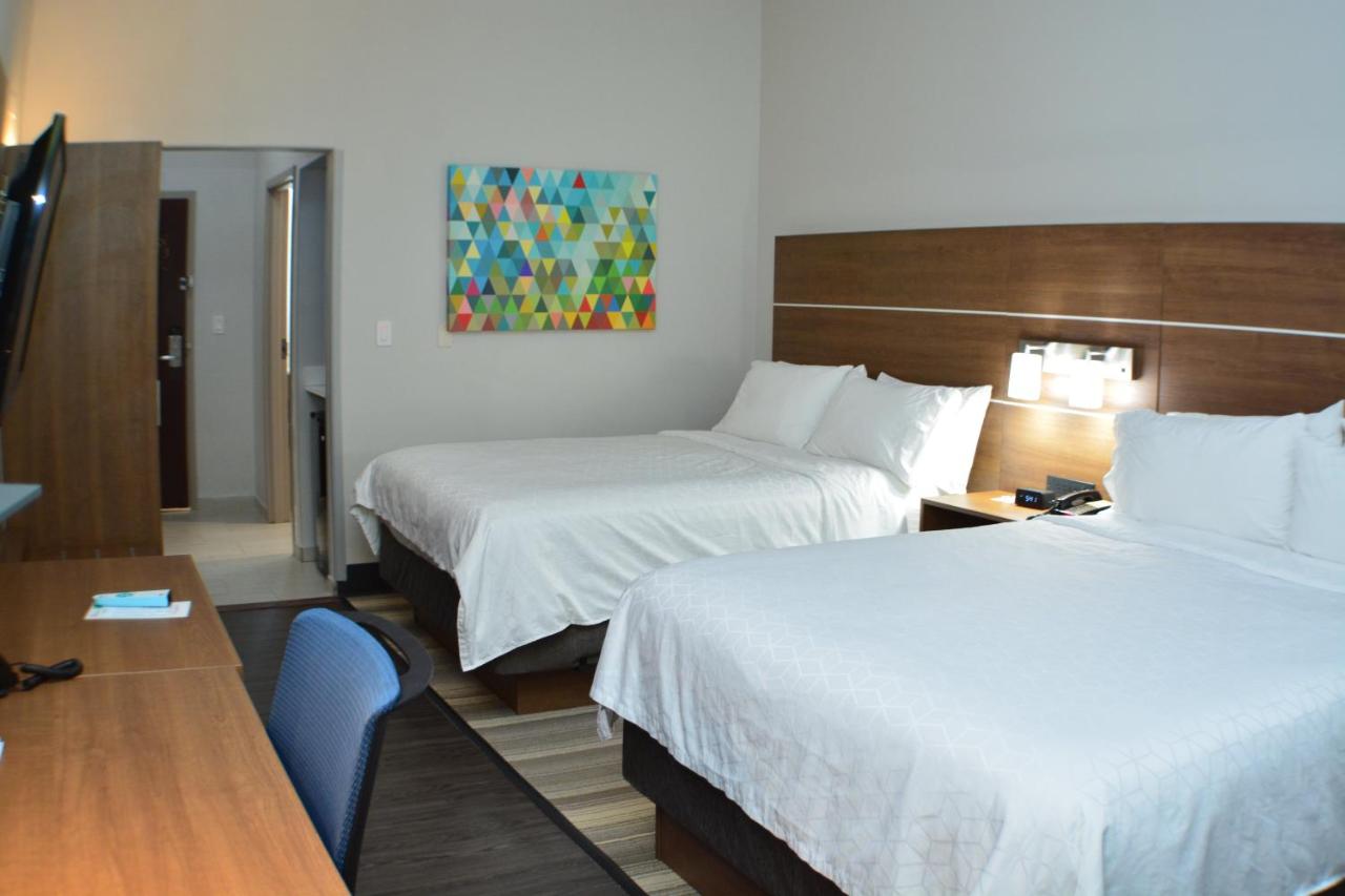 Queen Room with Two Queen Beds - Non-Smoking at Holiday Inn Express Hotel & Suites Seguin by IHG