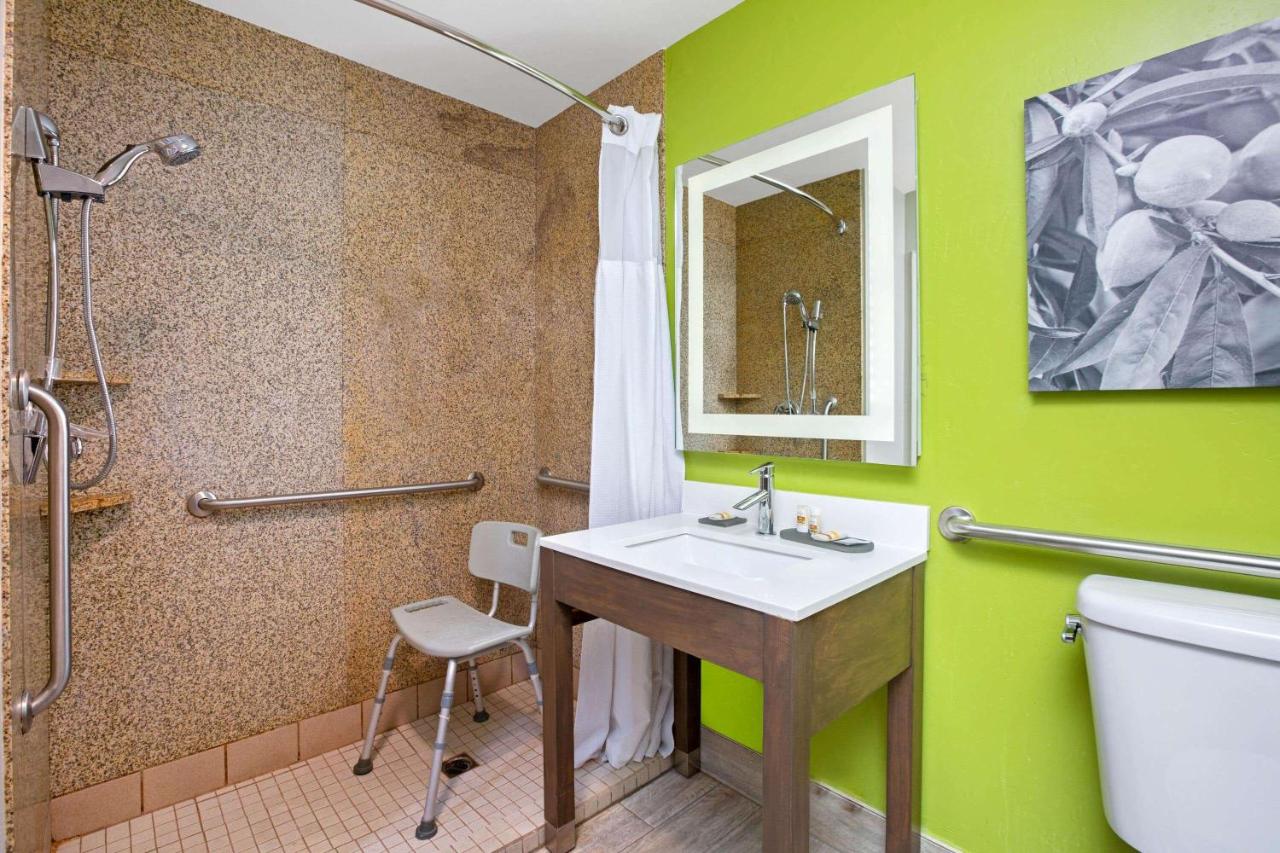 Double Room with Two Double Beds - Mobility Accessible/Non-Smoking at La Quinta Inn & Suites by Wyndham Visalia/Sequoia Gateway