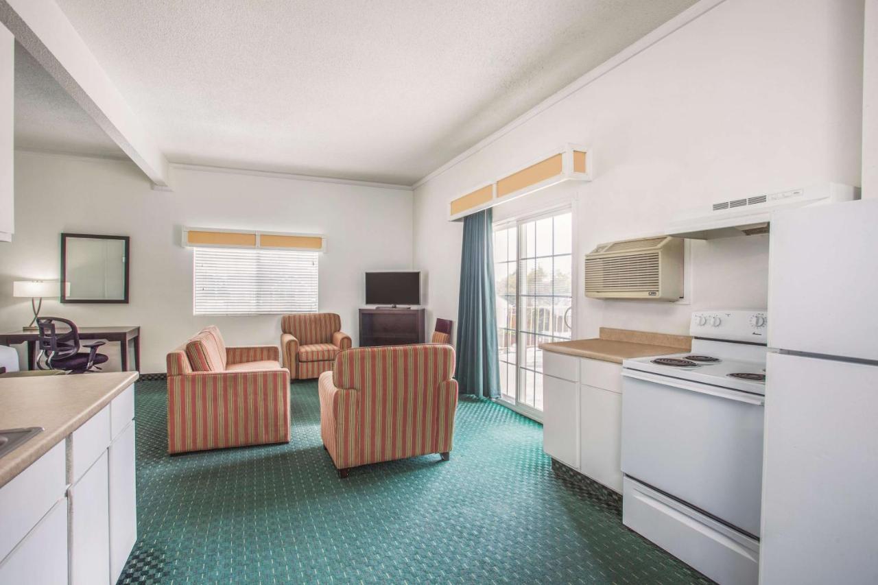 Deluxe King Suite with Pool View - Non-Smoking at La Quinta Inn by Wyndham Berkeley