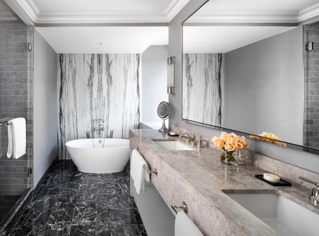 Luxury Suite at Four Seasons Hotel Atlanta