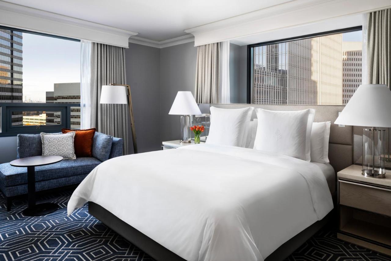 Corner Suite at Four Seasons Hotel Atlanta