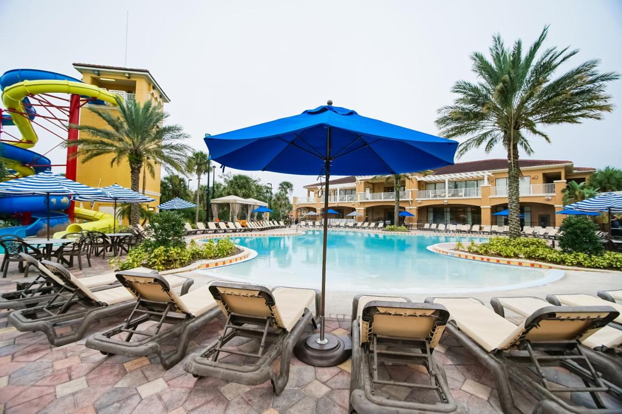 Multi Resorts at Fantasy World, a VRI resort