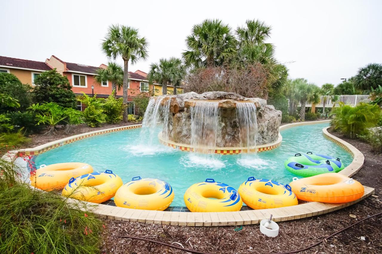 Multi Resorts at Fantasy World, a VRI resort