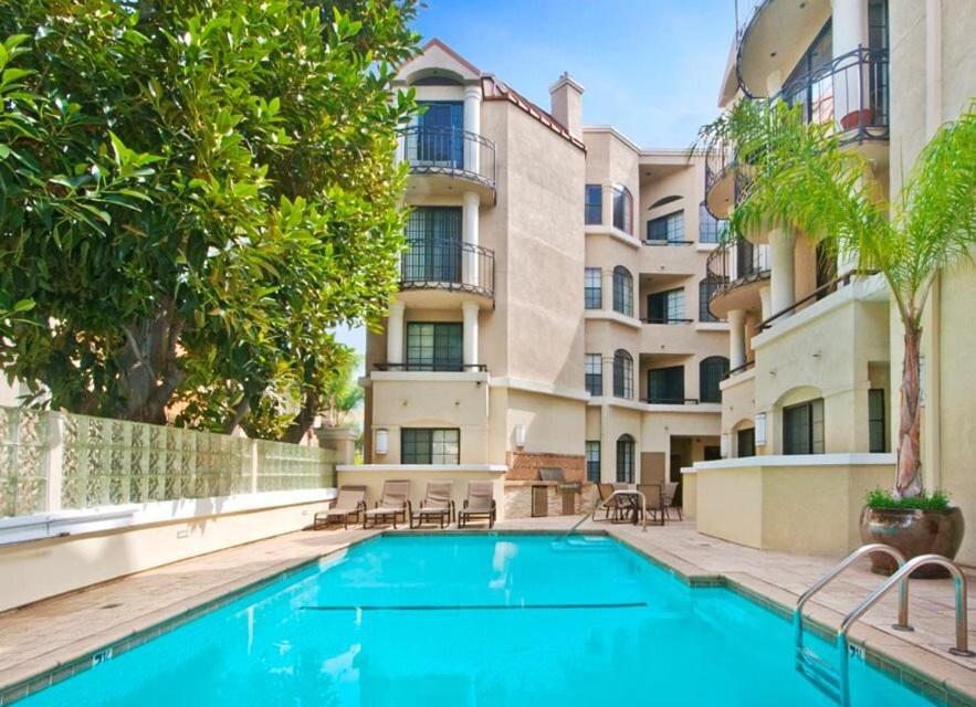 Two-Bedroom Apartment at Luxury Suites - Heart of Beverly Hills
