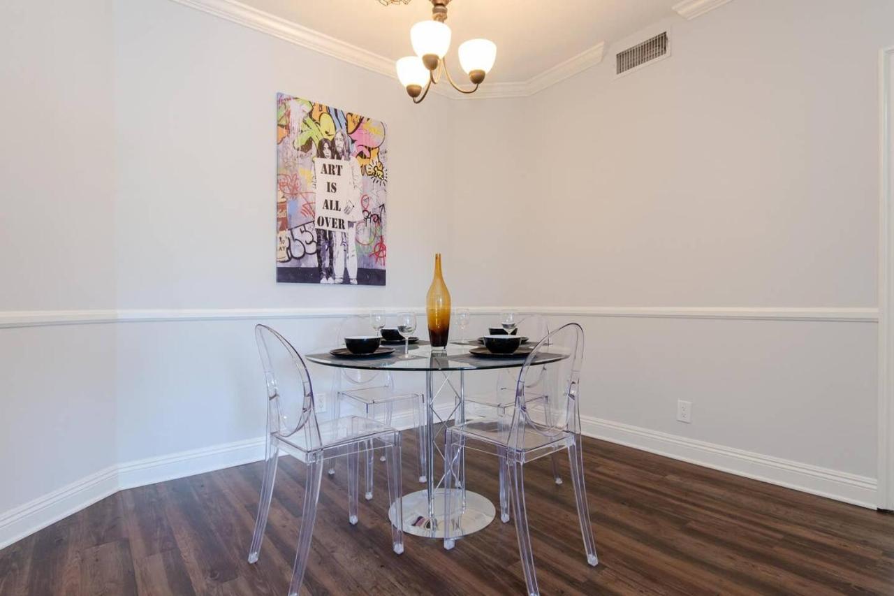 Two-Bedroom Apartment at Luxury Suites - Heart of Beverly Hills
