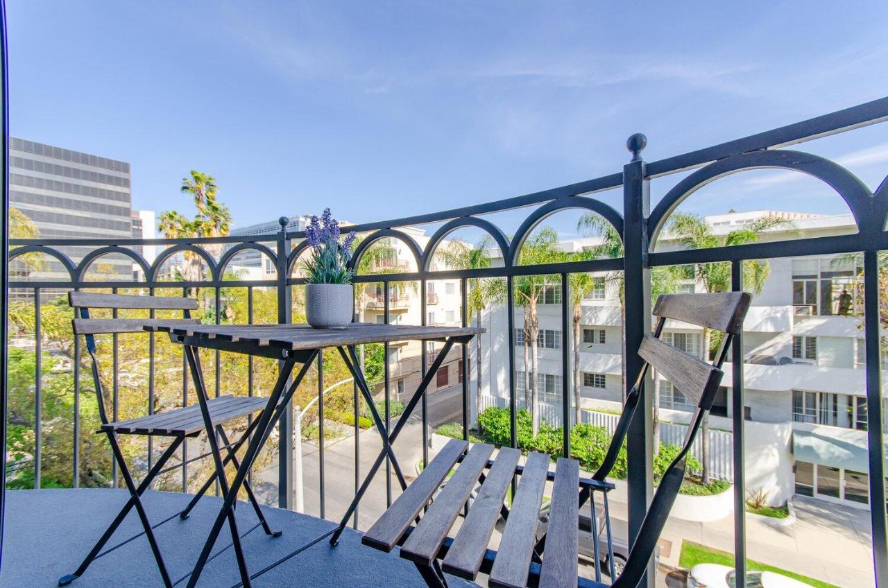 Two-Bedroom Apartment at Luxury Suites - Heart of Beverly Hills