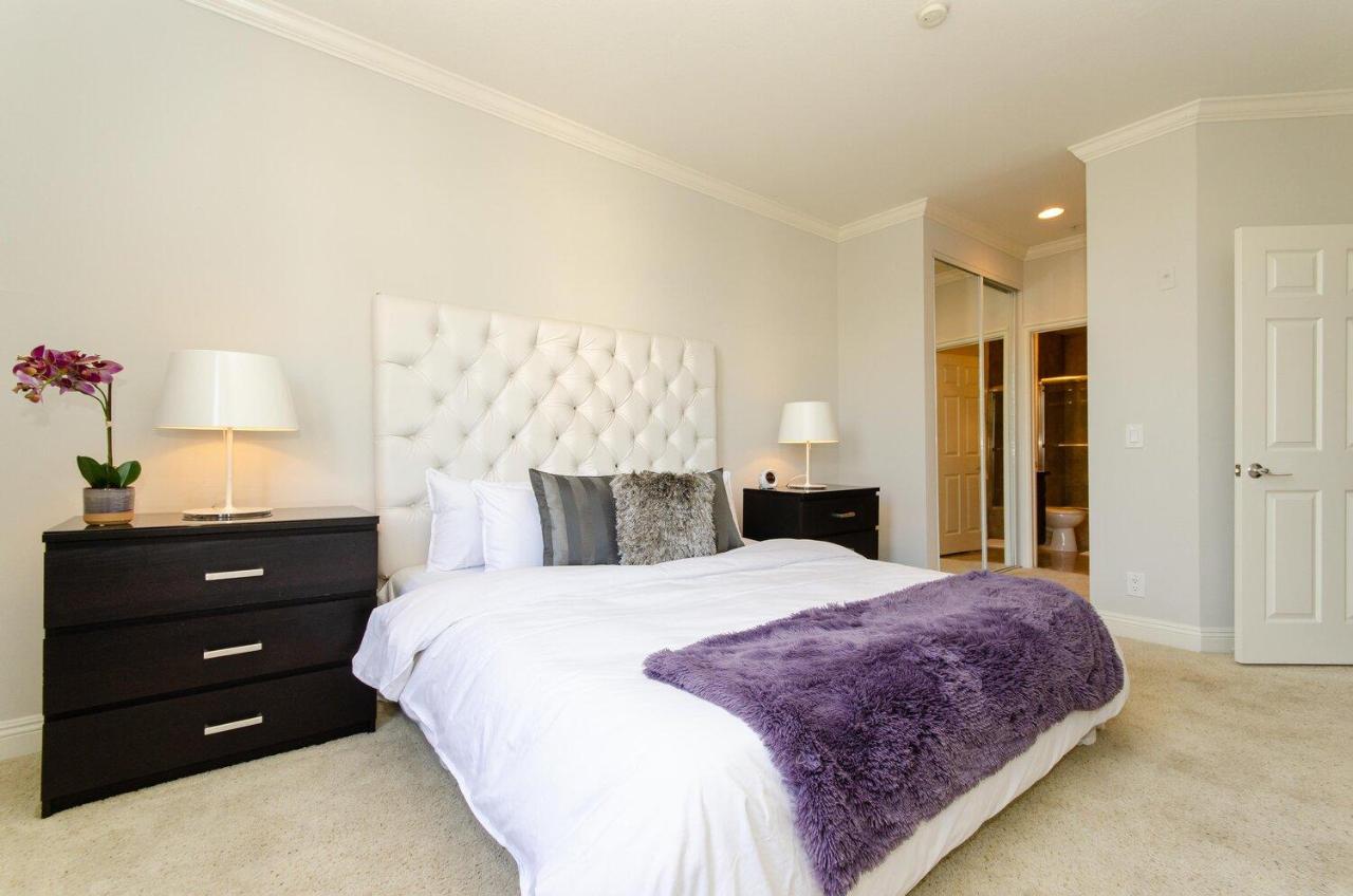 Two-Bedroom Apartment at Luxury Suites - Heart of Beverly Hills