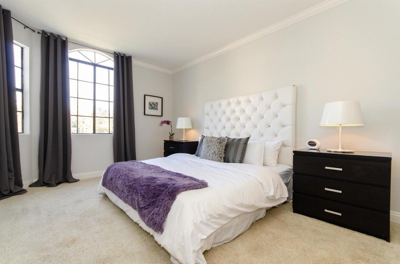 Two-Bedroom Apartment at Luxury Suites - Heart of Beverly Hills