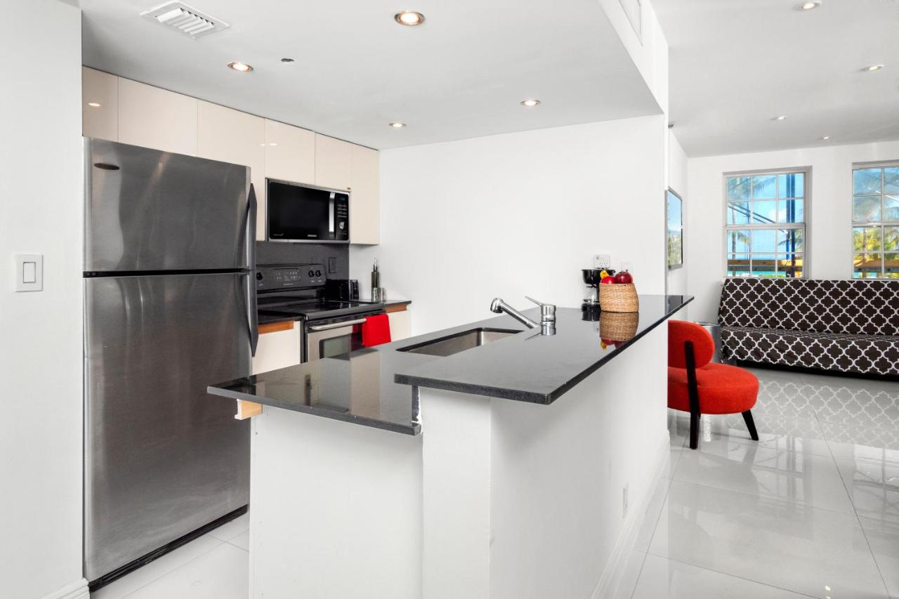 Two-Bedroom Apartment at BEST DEAL! 2BR Modern Beachfront Ocean Drive WiFi
