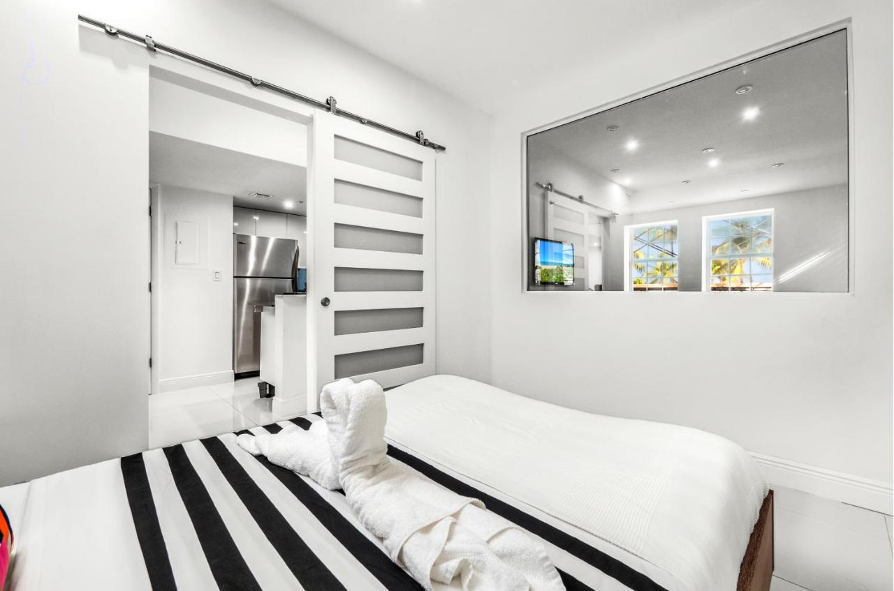 Two-Bedroom Apartment at BEST DEAL! 2BR Modern Beachfront Ocean Drive WiFi