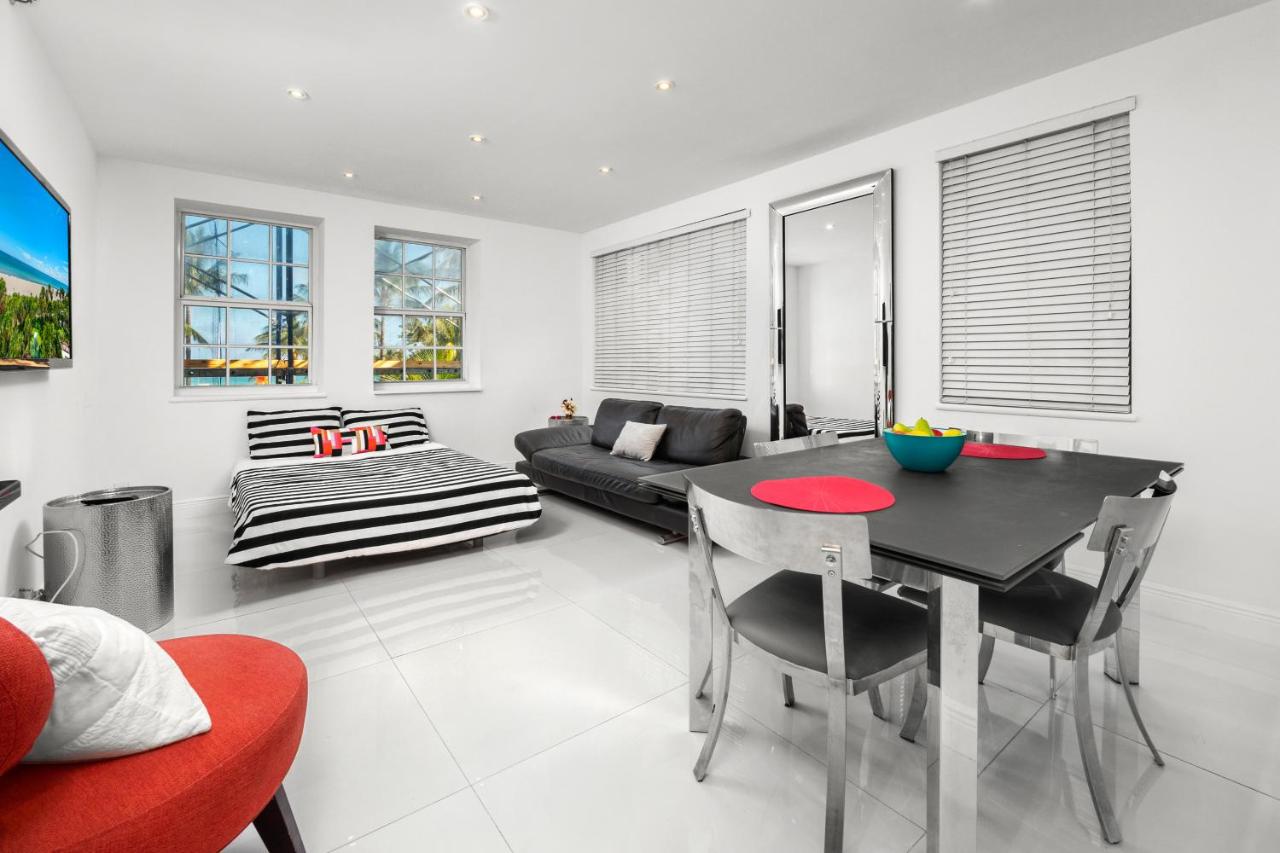 Two-Bedroom Apartment at BEST DEAL! 2BR Modern Beachfront Ocean Drive WiFi