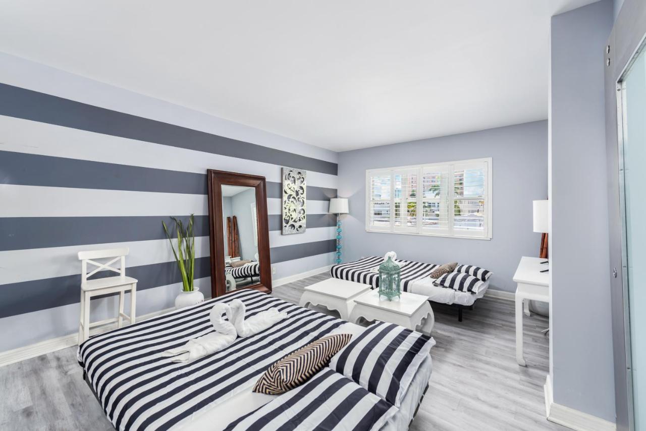Deluxe Apartment at BEST DEAL! 2BR Modern Beachfront Ocean Drive WiFi