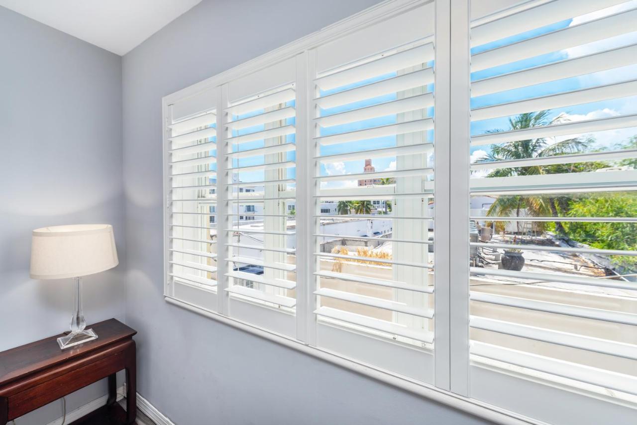 Deluxe Apartment at BEST DEAL! 2BR Modern Beachfront Ocean Drive WiFi