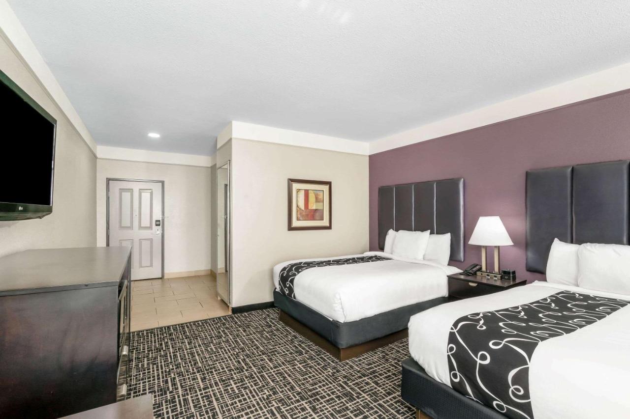 Queen Room with Two Queen Beds - Mobility Accessible/Non-Smoking at La Quinta Inn & Suites by Wyndham Canton MS