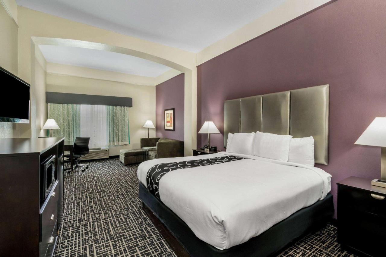 Executive King Room - Non-Smoking at La Quinta Inn & Suites by Wyndham Canton MS
