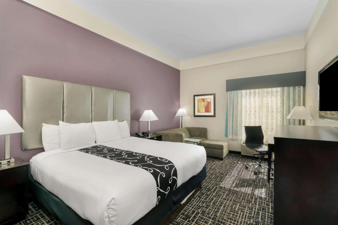 King Room - Non-Smoking at La Quinta Inn & Suites by Wyndham Canton MS
