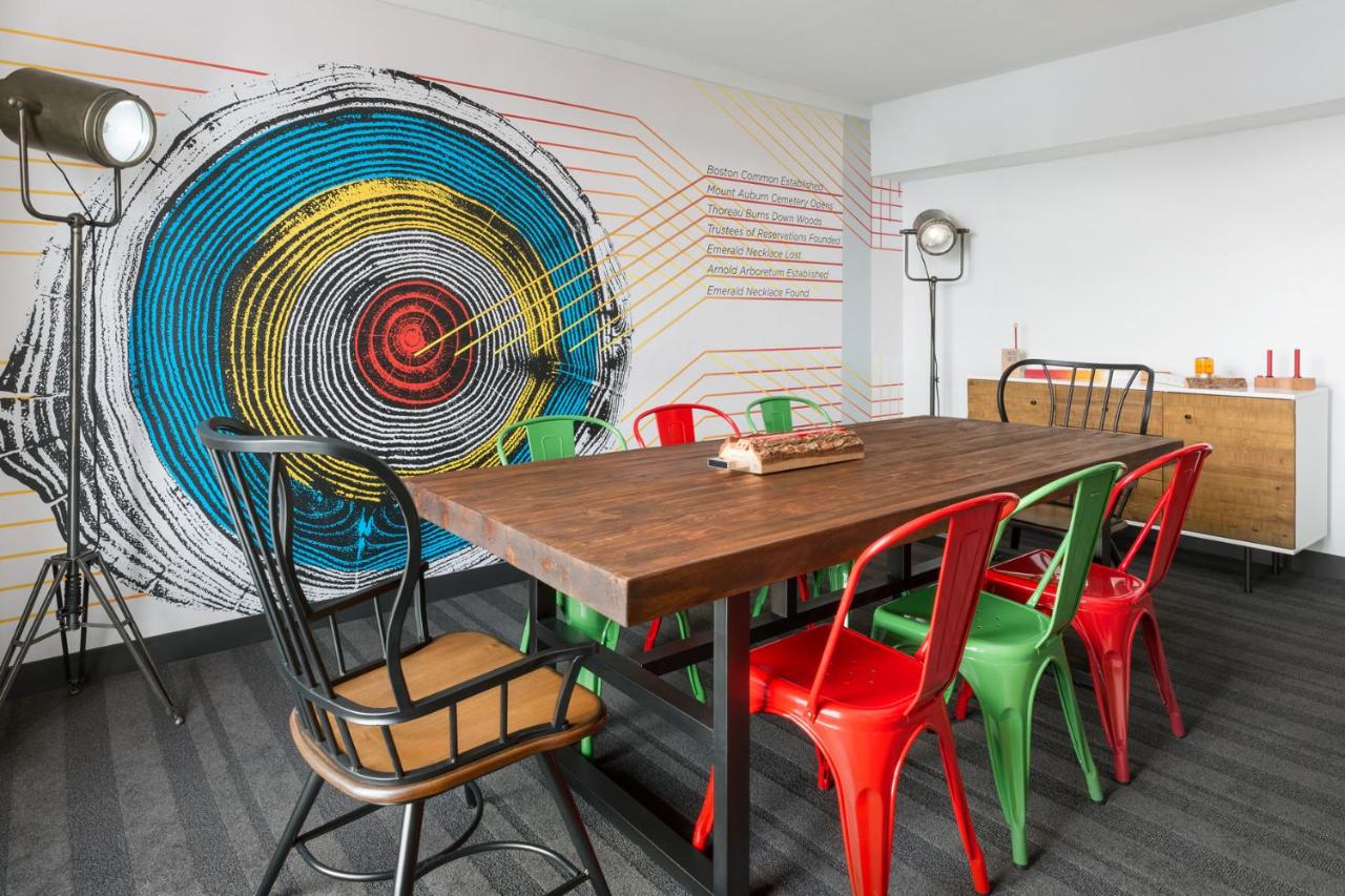 Signature Suite at Studio Allston Hotel