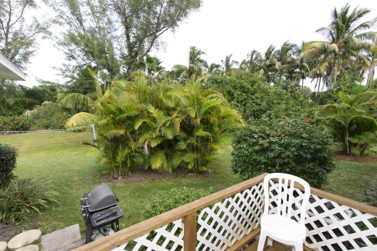 Three-Bedroom Duplex at Gulf Breeze Cottages
