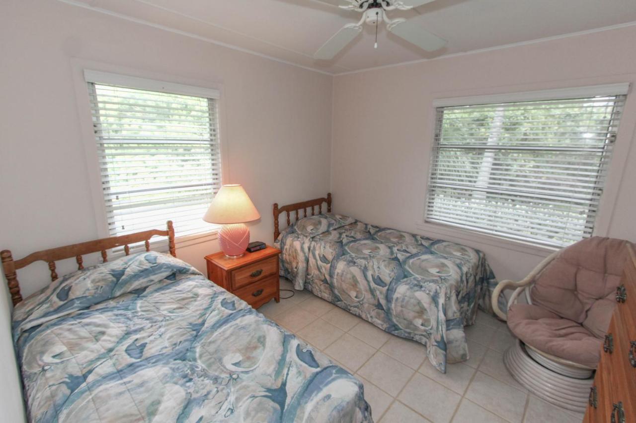 Three-Bedroom Duplex at Gulf Breeze Cottages