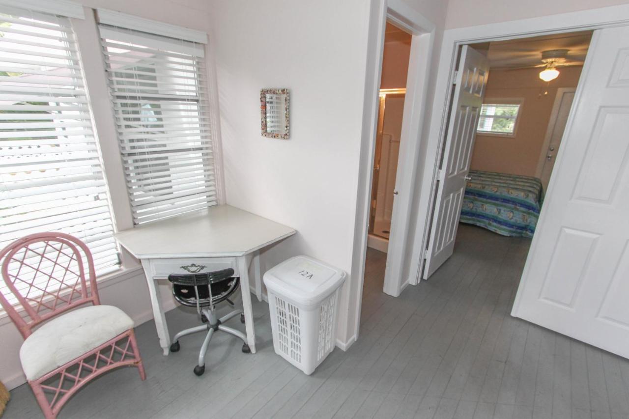 Three-Bedroom Duplex at Gulf Breeze Cottages