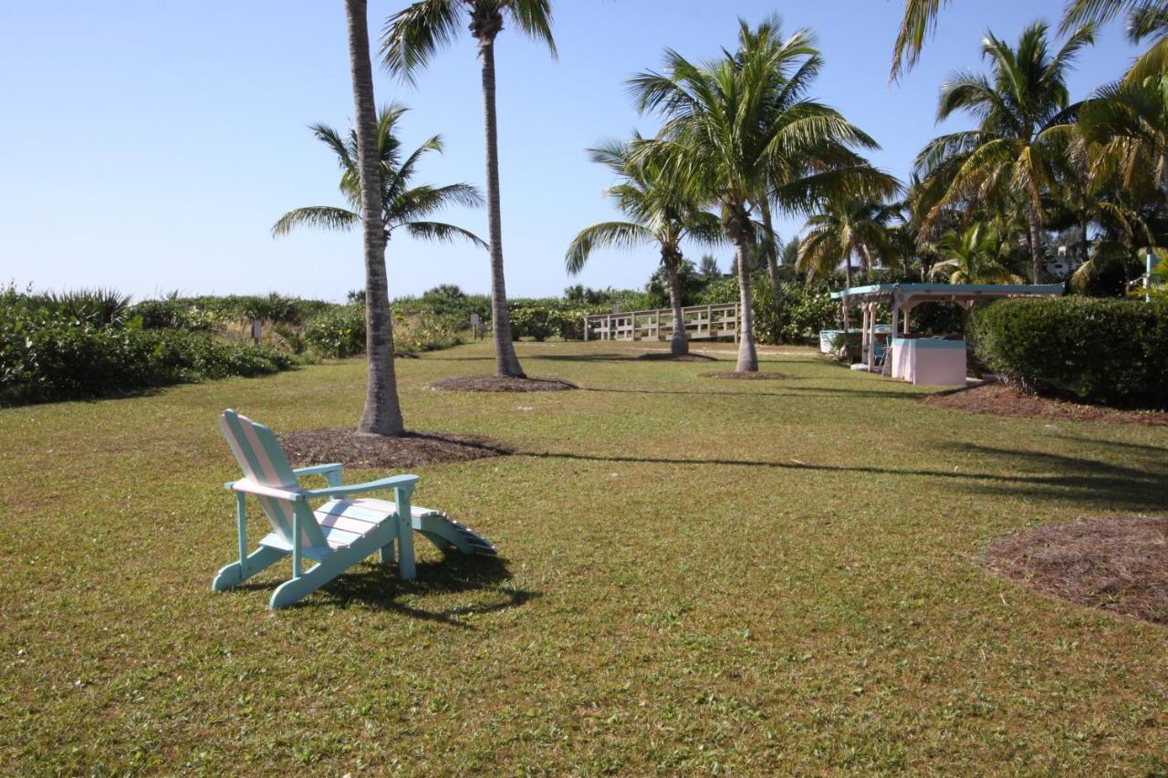 | Gulf Breeze Cottages