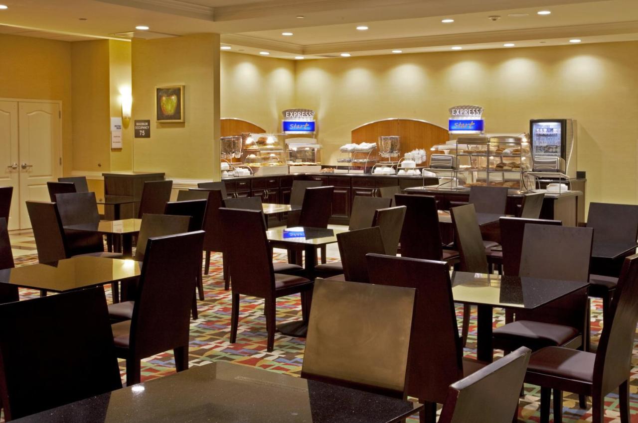  | Holiday Inn Express & Suites, International Drive