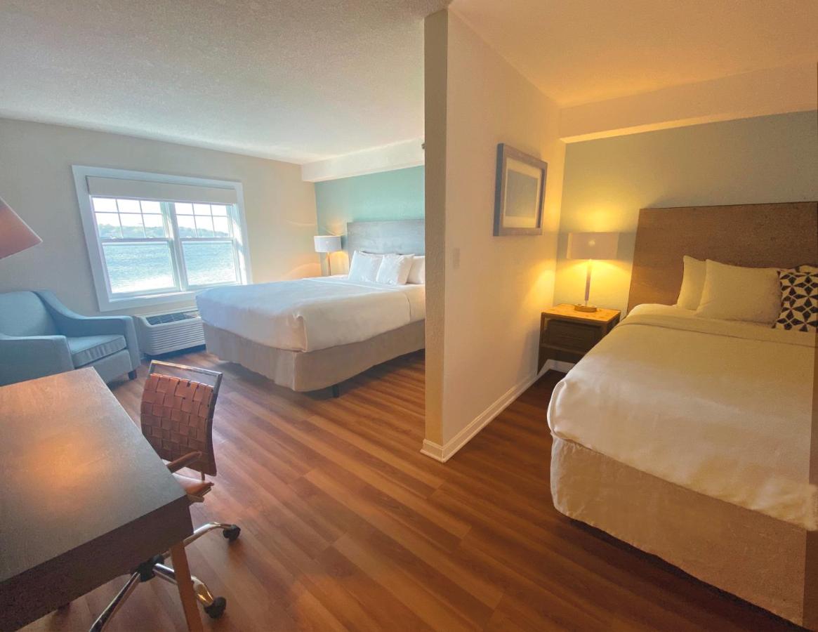 Double King Suite at Atlantic Beach Hotel Newport