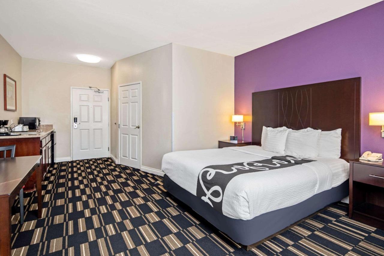 King Room - Disability Access at The Hotel Oceanside