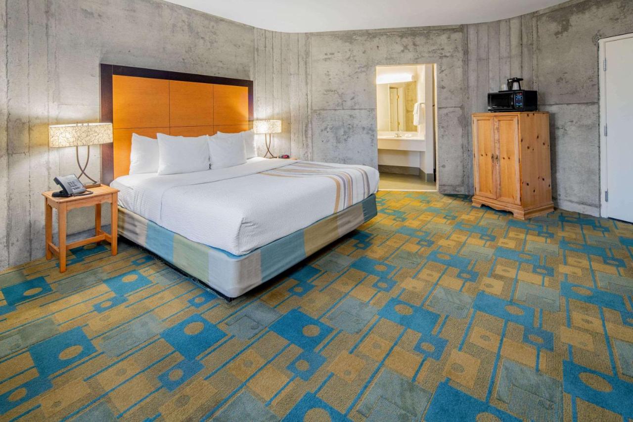 Executive King Room - Non-Smoking at La Quinta Inn & Suites by Wyndham Irvine Spectrum
